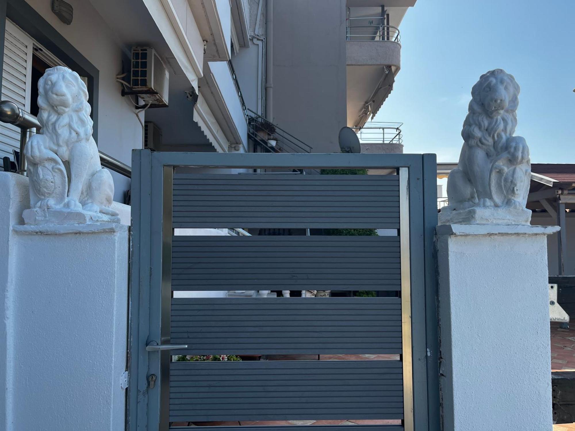 Family Sea & Garden View Apartment Preveza Exterior photo